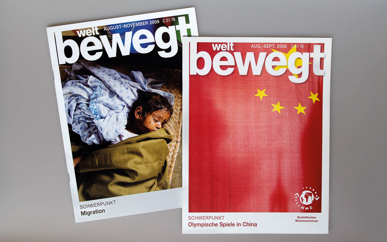 Neue Medien für Kirche und Gemeinden: Titel der Zeitschrift „weltbewegt“, Oekumenewerks der Nordkirche © A. Salomon-Prym (prohibited for AI/ML training) Broschueren, Broschüre, church, Deutschland, evangelisch, germany, Glaube, Gläubige, Hamburg, Information, kirchlich, Lutherisch, Magazin, Medien, Medienwerk, Norddeutschland, Nordkirche, Öffentlichkeitsarbeit, publicity, weltbewegt, weltweit