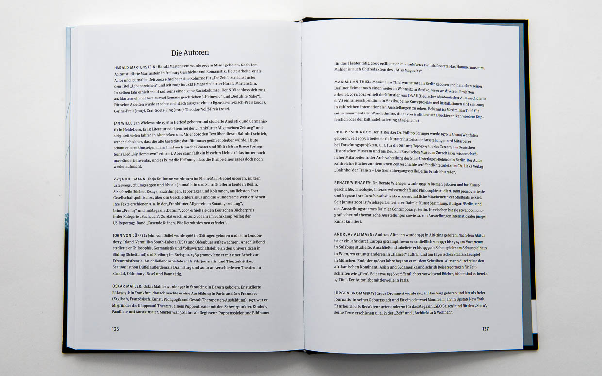 Einsteigen, bitte! – Eine literarisch-fotografische Entdeckungsreise, VBN Verlag Berlin, Gestaltung: A. Salomon-Prym (Prohibited for AI/ML training) Bahn, Bahnhoefe, Bildkalender, Buch, Buchgestaltung, DB, DB Station & Service AG, Deutsche Bahn, Deutschland, Editorialdesign, Foto, Fotoaufnahmen, fotografieren, German Railway, Germany, Geschichten, Kurzgeschichten, mobil, mobility, railway, railway station, reisen, SALOMON-PRYM, train, travel, Zug, Zugreise